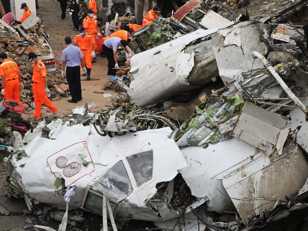 Xác nhận 48 người chết trong tai nạn máy bay Đài Loan ảnh 1