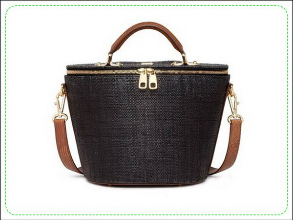 Mười mẫu túi nổi bật nhất làng thời trang năm 2013 ảnh 4