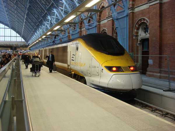 Anh rao bán 40% cổ phần trong tập đoàn Eurostar ảnh 1