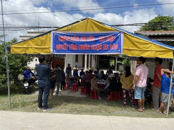 Bến Tre: Người dân chặn xe chở rác vì không chịu nổi ô nhiễm ảnh 1