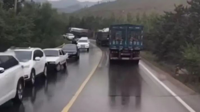 Trung Quốc: Lật xe tại tỉnh Sơn Tây, nhiều người thiệt mạng ảnh 1