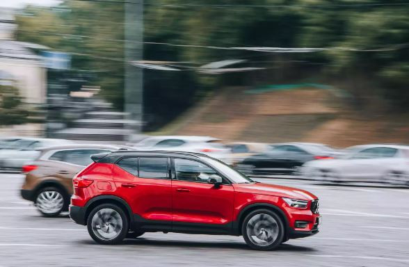 Áo: Chạy quá tốc độ có thể bị tịch thu xe và sung công ảnh 1