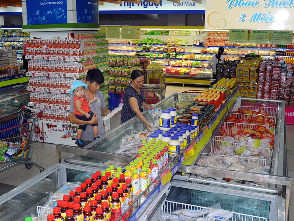 Hơn một nửa số người tiêu dùng Việt ưu tiên dùng hàng trong nước ảnh 1