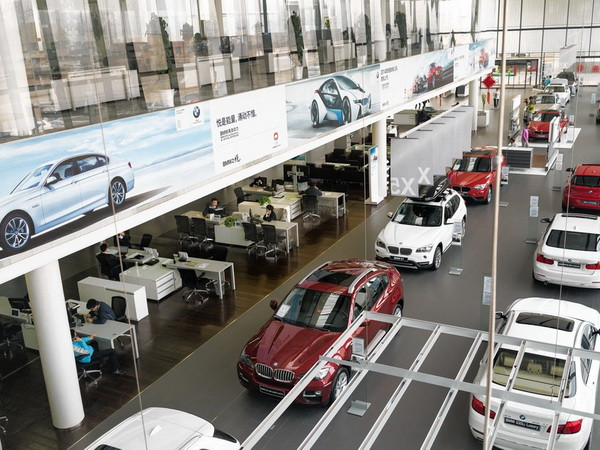 Giá xe hơi hạng sang sụt giảm mạnh ở thị trường Trung Quốc ảnh 1