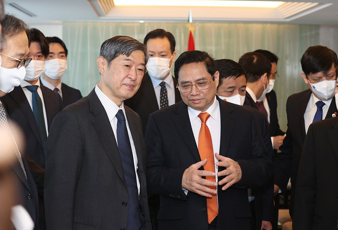 [Photo] Thủ tướng tiếp Chủ tịch Cơ quan hợp tác quốc tế Nhật Bản JICA ảnh 2