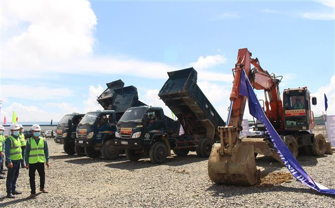 Phải bàn giao mặt bằng nhà máy BOT Vân Phong 1 trong tháng 12 ảnh 1