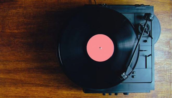 Doanh thu từ âm nhạc trên thế giới tăng mạnh trong năm 2022 ảnh 1