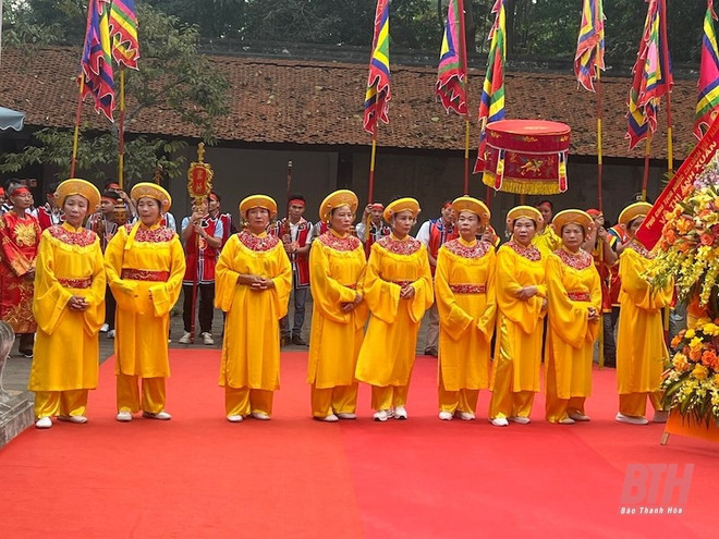Di sản Văn hóa Phi vật thể Quốc gia: Lễ hội đền Bà Triệu ảnh 2