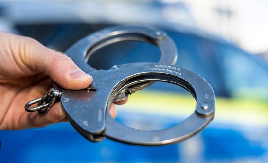 Bình Dương: Bắt giữ nhiều đối tượng manh động có hành vi bạo lực ảnh 1