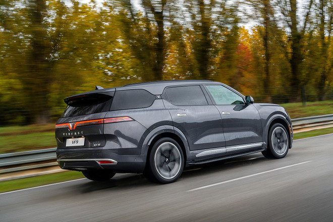 VinFast thông báo bàn giao lô xe VF9 đầu tiên vào ngày 27/3 ảnh 2