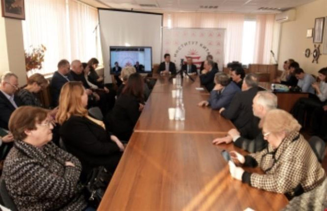 30 năm biên dịch trọn bộ 'Đại Việt sử ký toàn thư' sang tiếng Nga ảnh 2