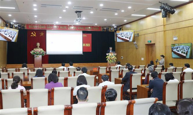 Quang cảnh hội nghị. (Ảnh: Phương Hoa/TTXVN) Đảng ủy Khối các cơ quan Trung ương thông tin chuyên đề quý 1 ảnh 1