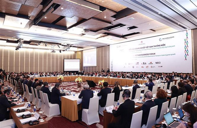 Diễn đàn doanh nghiệp Việt Nam thường niên 2023. (Ảnh: Dương Giang/TTXVN) DN nước ngoài mong giảm chi phí, tạo thuận lợi về thủ tục hành chính ảnh 1