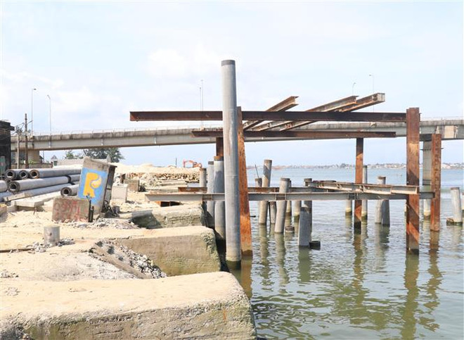 Hai cảng cá lớn nhất Quảng Trị đứng trước nguy cơ bị đóng cửa ảnh 1