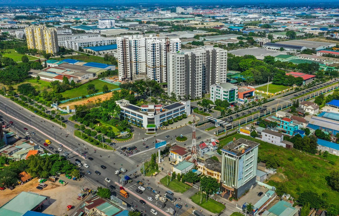 Một góc Khu công nghiệp Việt Nam-Singapore (VSIP1), thành phố Thuận An, tỉnh Bình Dương. (Ảnh: Chí Tưởng/TTXVN) DN nước ngoài mong giảm chi phí, tạo thuận lợi về thủ tục hành chính ảnh 2
