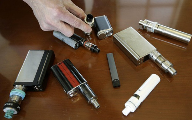 [Podcast] Giới trẻ Việt Nam trước mối nguy hại đến từ thuốc lá điện tử ảnh 1