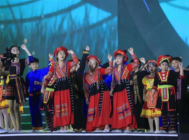 Đón hơn 200.000 khách du lịch trong dịp Lễ hội Thành Tuyên ảnh 1