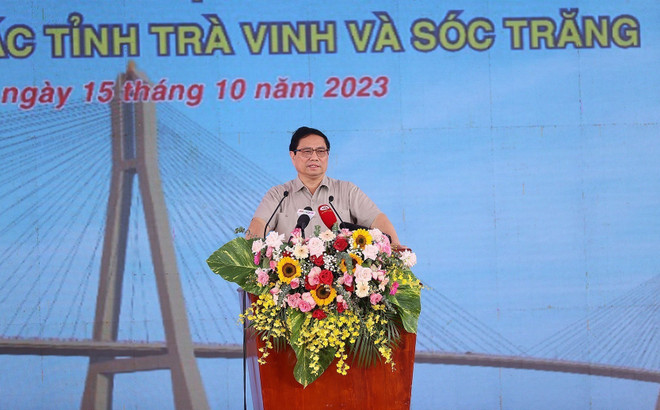 [Photo] Thủ tướng dự Lễ khởi công Cầu Đại Ngãi nối Trà Vinh-Sóc Trăng ảnh 2