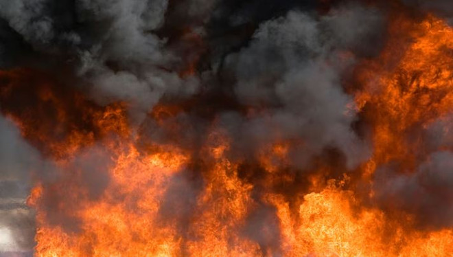 Nga: Hỏa hoạn gần Sân bay Sheremetyevo ở Thủ đô Moskva ảnh 1