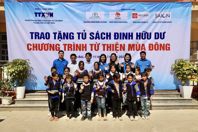 Đưa 'Tủ sách Đinh Hữu Dư' đến với học sinh vùng cao Mù Cang Chải ảnh 1