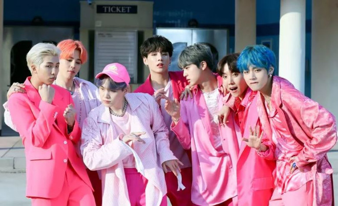 MV 'Boy With Luv' của BTS vượt mốc 1,6 tỷ lượt xem trên YouTube ảnh 1