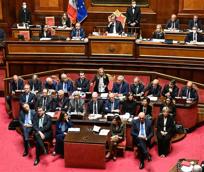 Chính phủ mới Italy điều chỉnh chính sách của chính quyền tiền nhiệm ảnh 1