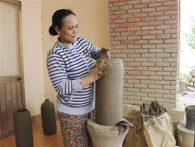 Nghệ thuật làm gốm của người Chăm chính thức được UNESCO ghi danh ảnh 1