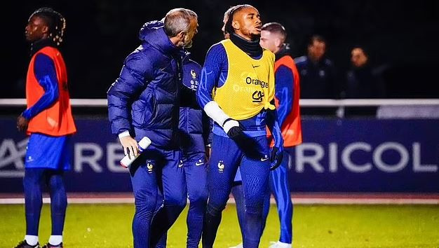 Dính chấn thương, Christopher Nkunku lỡ hẹn với World Cup 2022 ảnh 1