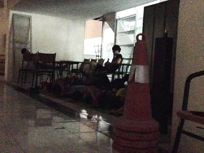 [Photo] Cuộc sống ở khu chung cư HH4a Linh Đàm xáo trộn sau vụ cháy ảnh 4