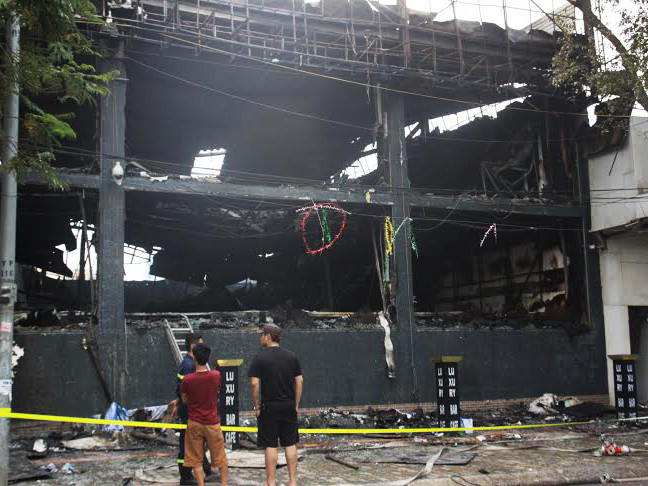 [Photo] Khung cảnh tan hoang của bar Luxury sau vụ cháy ảnh 3