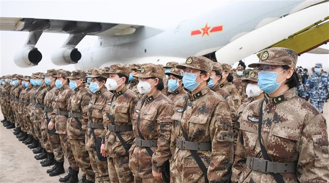 Trung Quốc cáo buộc Mỹ lan truyền nỗi sợ hãi về dịch bệnh virus corona ảnh 1