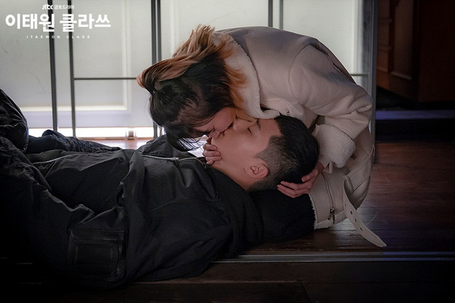 Jo Yi Seo của 'Itaewon Class' - nữ chính điên rồ và đầy lôi cuốn ảnh 4