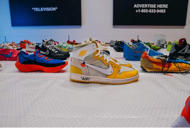 Những kẻ trộm giày nửa đôi trong phi vụ 'ngớ ngẩn' của thế kỷ ảnh 1