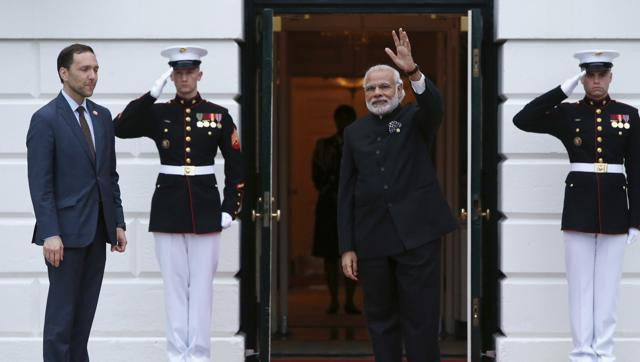 Thủ tướng Ấn Độ bắt đầu thăm chính thức Saudi Arabia ảnh 1