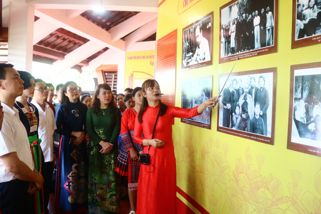 Ngày 16/8/2024, tại Không gian Văn hóa Trà Tân Cương (xã Tân Cương, thành phố Thái Nguyên, tỉnh Thái Nguyên), Bảo tàng tỉnh Thái Nguyên tổ chức triển lãm chuyên đề “Thái Nguyên - 55 năm thực hiện Di chúc của Chủ tịch Hồ Chí Minh (1969-2024).” (Ảnh: Thu Hằng/TTXVN) ttxvn_thai_nguyen.jpg