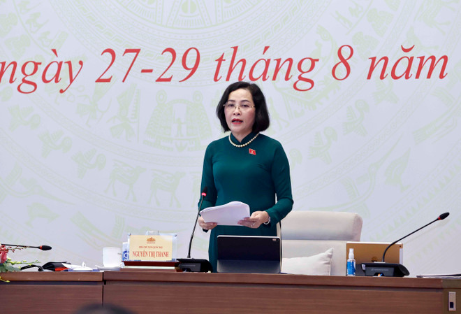 Phó Chủ tịch Quốc hội Nguyễn Thị Thanh điều hành phiên họp. (Ảnh: Doãn Tấn/TTXVN) ttxvn_nguyen_thi_thanh.jpg