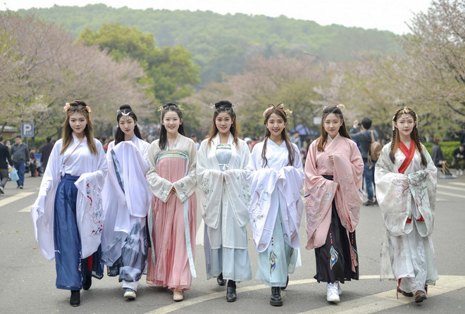 hanfu.jpg
