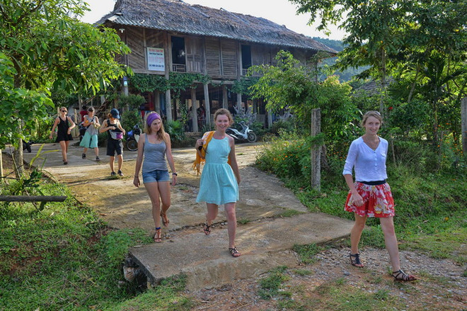 Công bố Quy hoạch điểm du lịch quốc gia huyện vùng cao Mai Châu ảnh 1