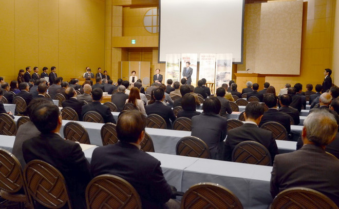 Đại sứ quán Việt Nam và tỉnh Kanagawa ủng hộ miền Trung ảnh 2