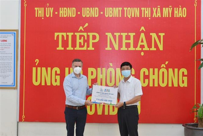 Hưng Yên: Tiếp sức dinh dưỡng chống dịch cho người dân Mỹ Hào ảnh 1