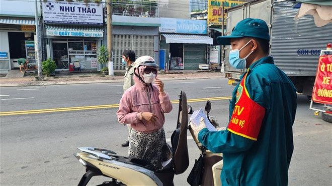 Bình Dương vận động người lao động về quê tự phát trở lại làm việc ảnh 1