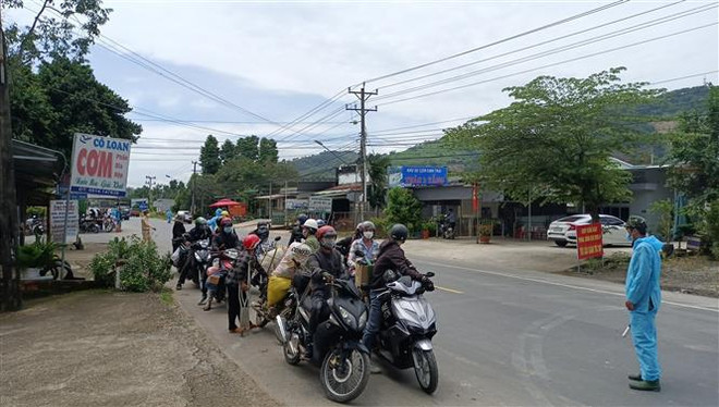 Dịch COVID-19: Lâm Đồng đón người dân trở về trong trật tự ảnh 1