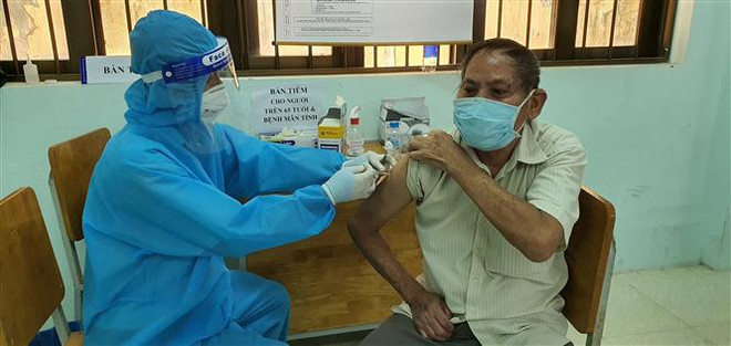 Bà Rịa-Vũng Tàu: 25.000 người tiêm mũi 1 vaccine chưa được tiêm mũi 2 ảnh 1