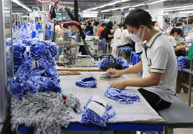 Thuận lợi, thách thức đan xen, Việt Nam tăng tốc để xuất khẩu về đích ảnh 2