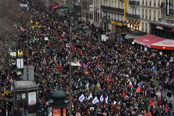 Đình công ở châu Âu: Nan giải bài toán giảm căng thẳng xã hội ảnh 1