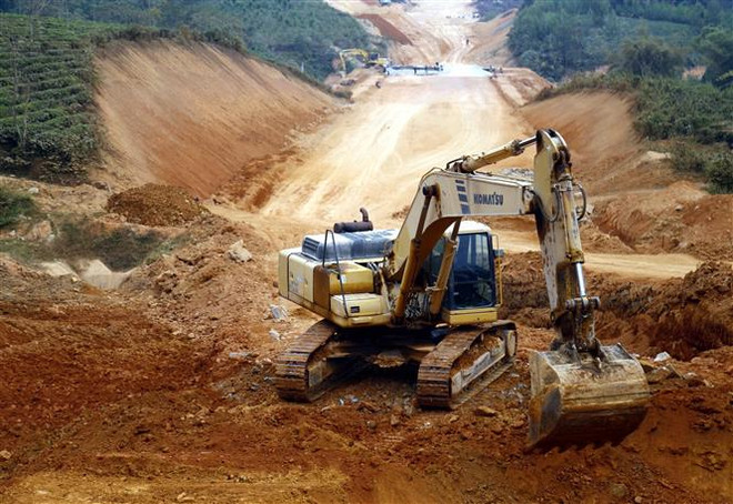 Chuẩn bị nguồn vật liệu thi công cao tốc Khánh Hòa-Buôn Ma Thuột ảnh 1