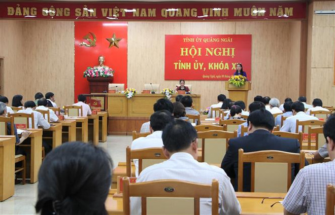 Quang cảnh hội nghị. (Ảnh: Đinh Hương/TTXVN) Đến năm 2030, Quảng Ngãi phấn đấu trở thành tỉnh công nghiệp hiện đại ảnh 1