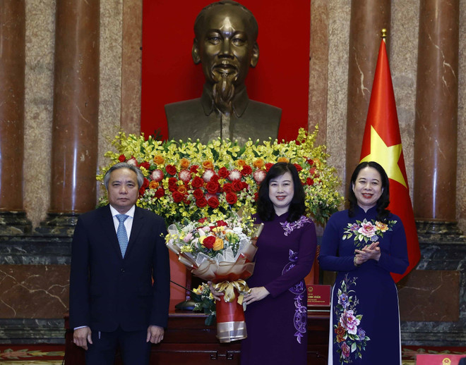 Quyền Chủ tịch nước Võ Thị Ánh Xuân gặp mặt, tri ân các thầy thuốc ảnh 1