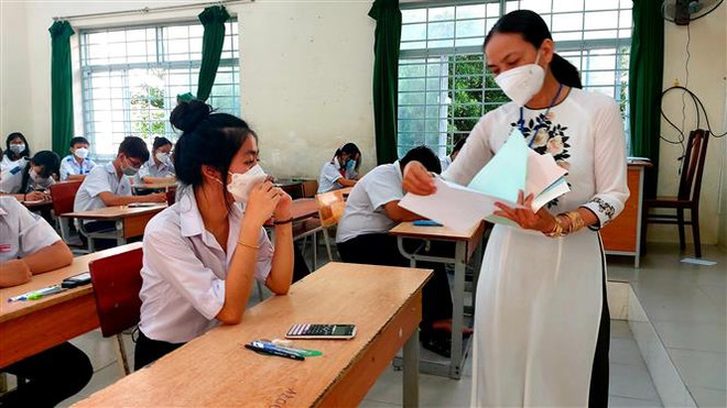 Bộ Giáo dục trả lời về kiến nghị bỏ xét tuyển đại học qua học bạ ảnh 1