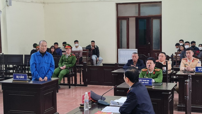 Người đàn ông lĩnh án tù vì say rượu, tấn công cảnh sát giao thông ảnh 1